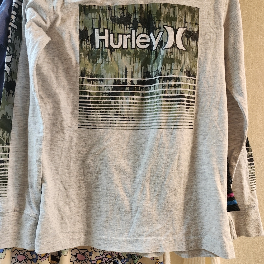 Hurley Gray and Green Graphic Tee